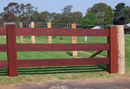 Timber Fence Fence Contractor
